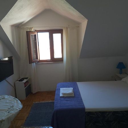 Vila Dora Supetar Apartment Phòng bức ảnh
