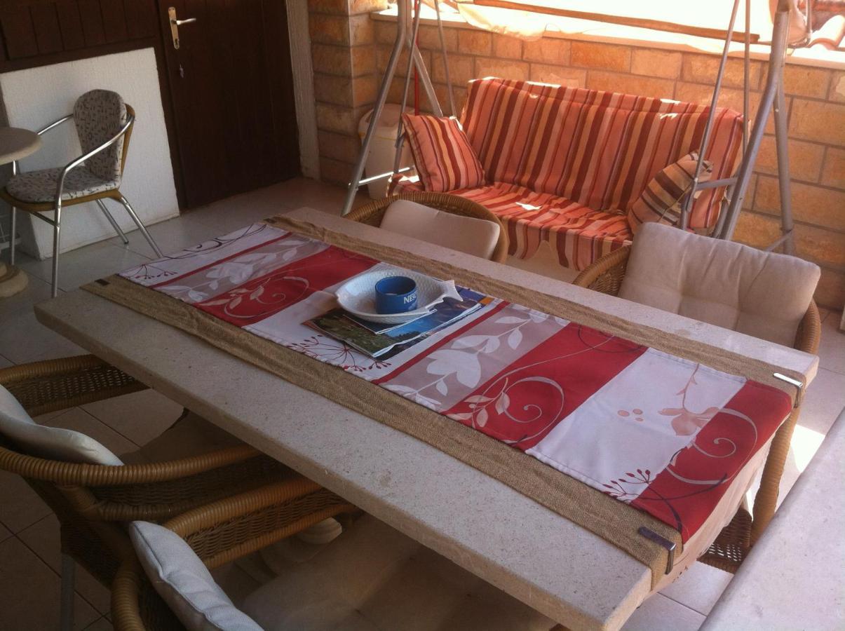 Vila Dora Supetar Apartment Ngoại thất bức ảnh